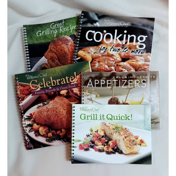 Lot of 5 Pampered Chef cookbooks spiral bound - Picture 1 of 16